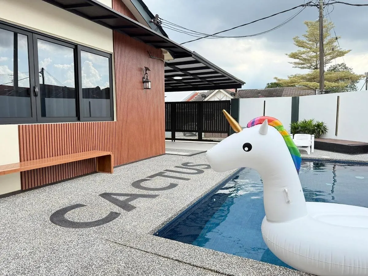 Nibong Pool Villa By Cactus Homestay Johor Bahru Malaysia