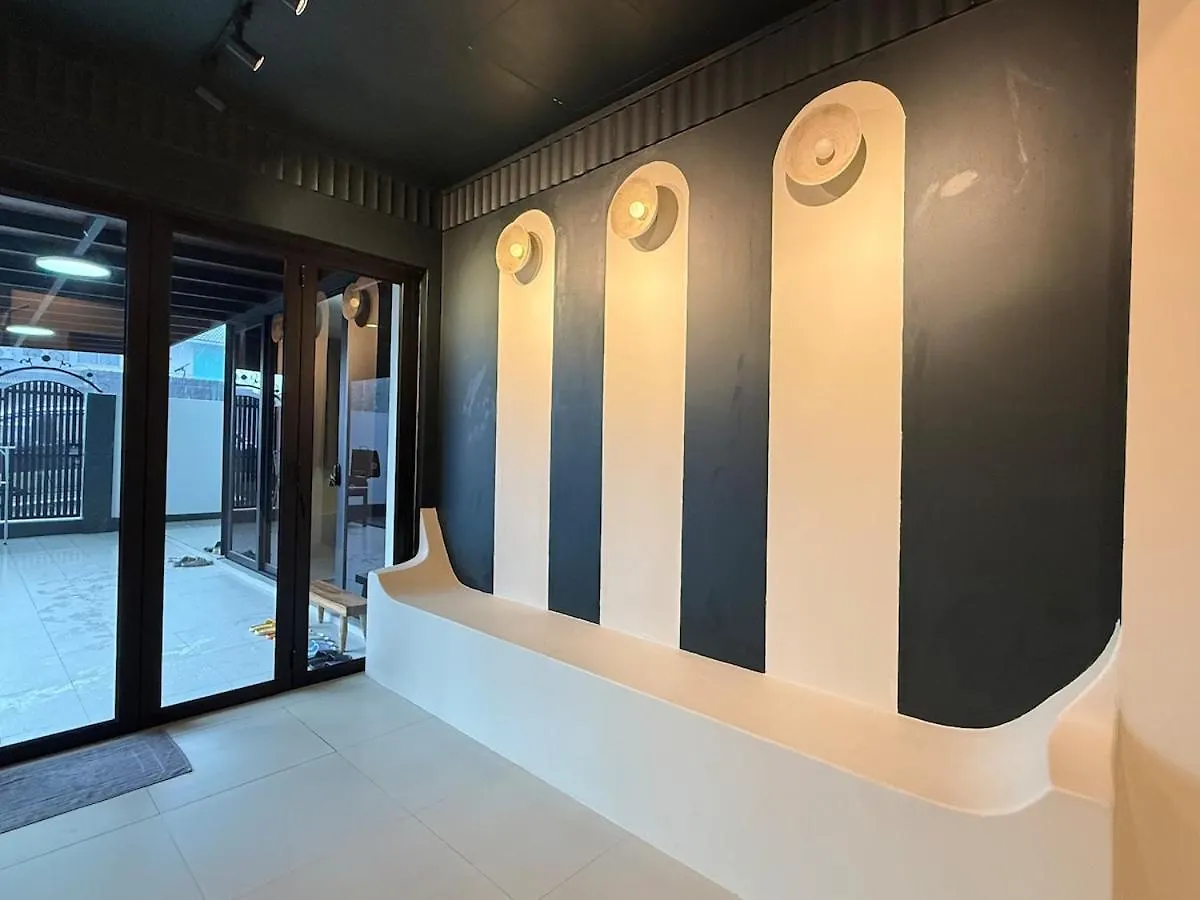 ג'והור בהרו Nibong Pool Villa By Cactus Homestay מלזיה
