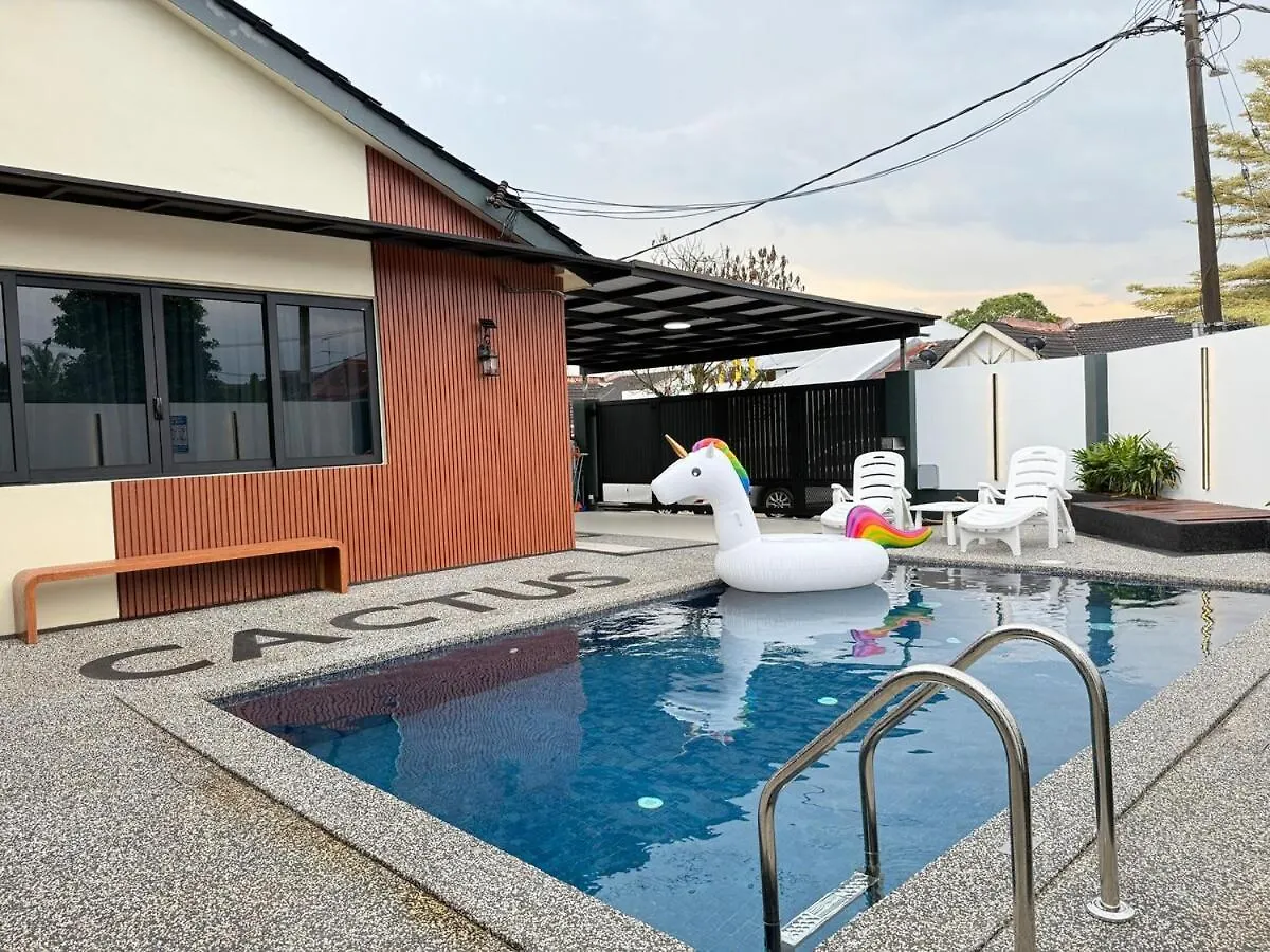 ג'והור בהרו Nibong Pool Villa By Cactus Homestay מלזיה